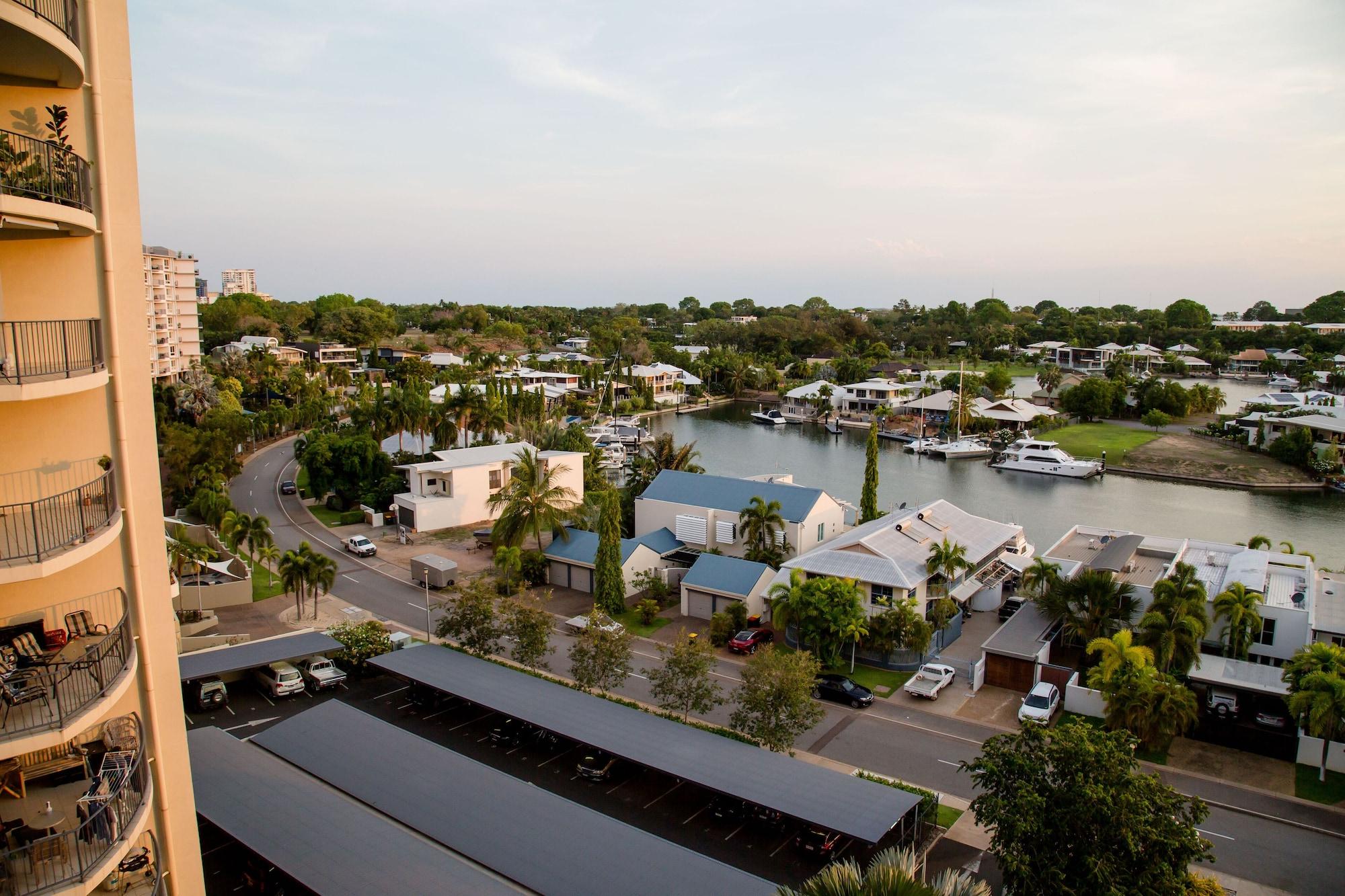 Cullen Bay Resorts Darwin Exterior photo